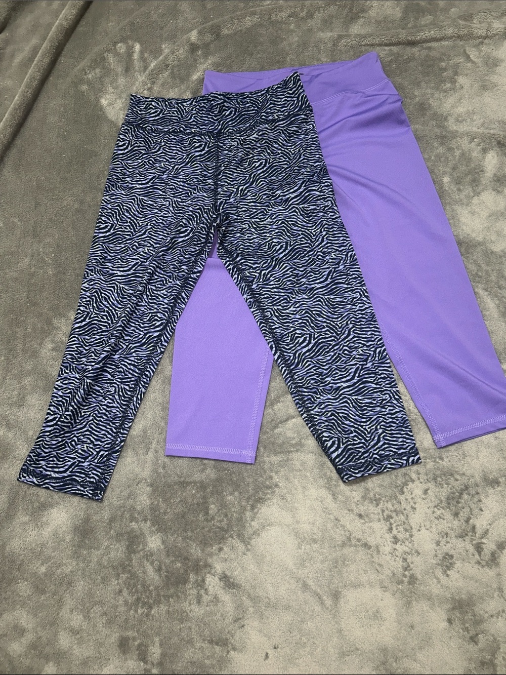 Amazon Essentials Girls' Lavender Capri & Lavender-Black Zebra Print Leggings